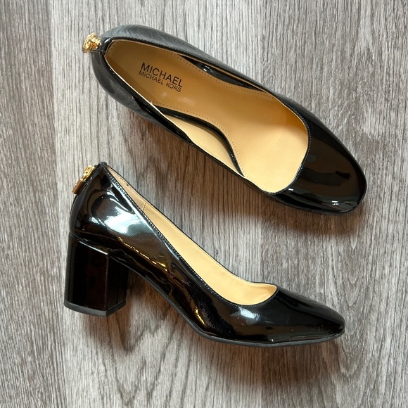 Michael by Michael Kors Black Mira Mid Pump | 6 - Picture 5 of 11